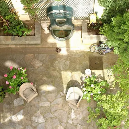 Du Palais Guest house Paris